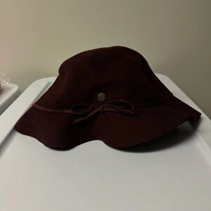 Karen KANE 100% Wool Hat SIZE M/L Raw cut Brim Made In USA New with Tags Maroon